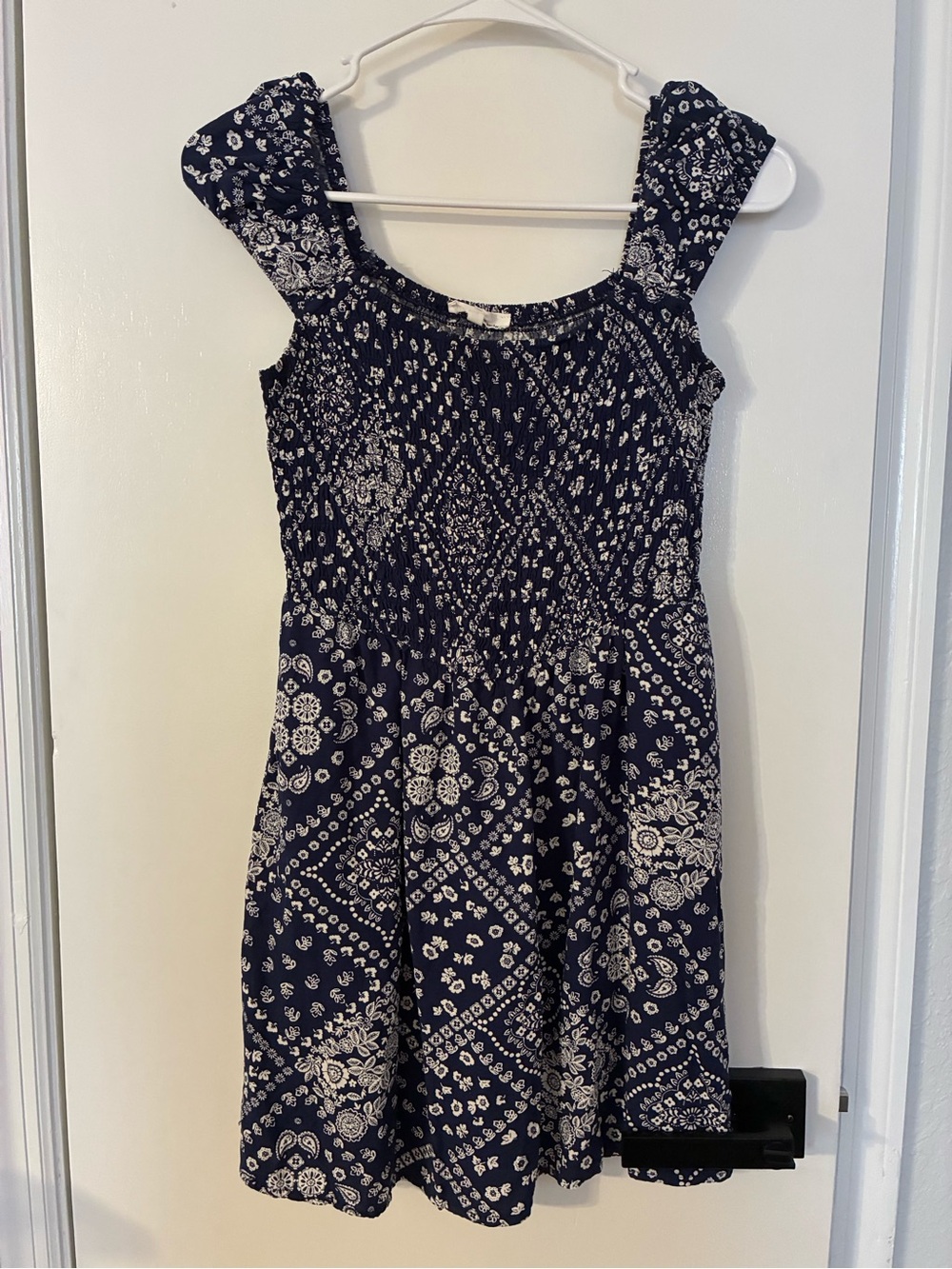 June & Hudson Navy Blue Bandana Print Top